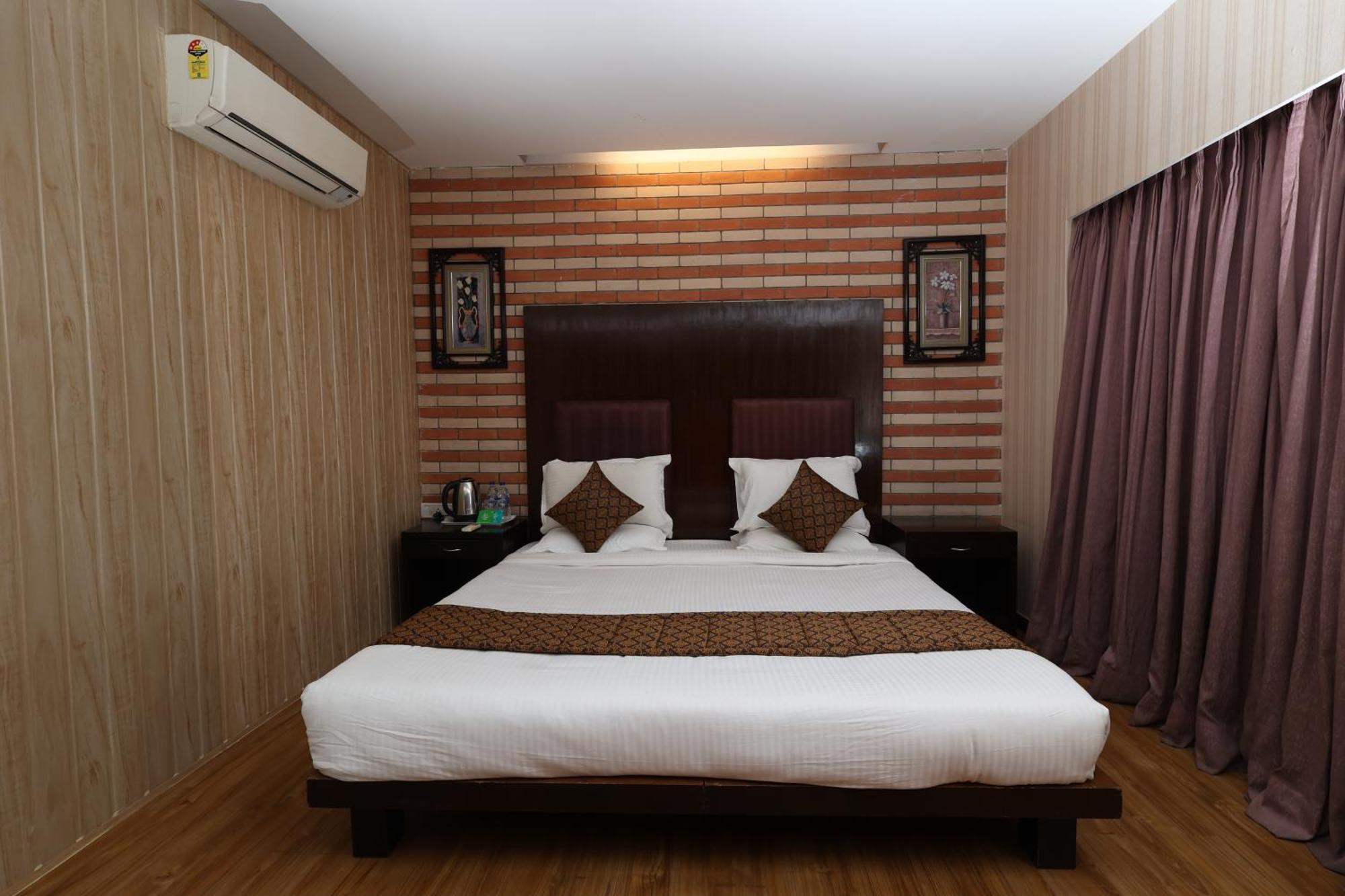 Quaint Suites Hotel & Banquet Mumbai Exterior foto